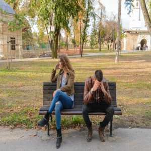 9 Signs Of Toxic Relationship, Opting For Divorce